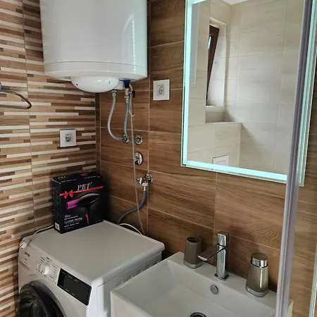 Apartamento Djermanovic